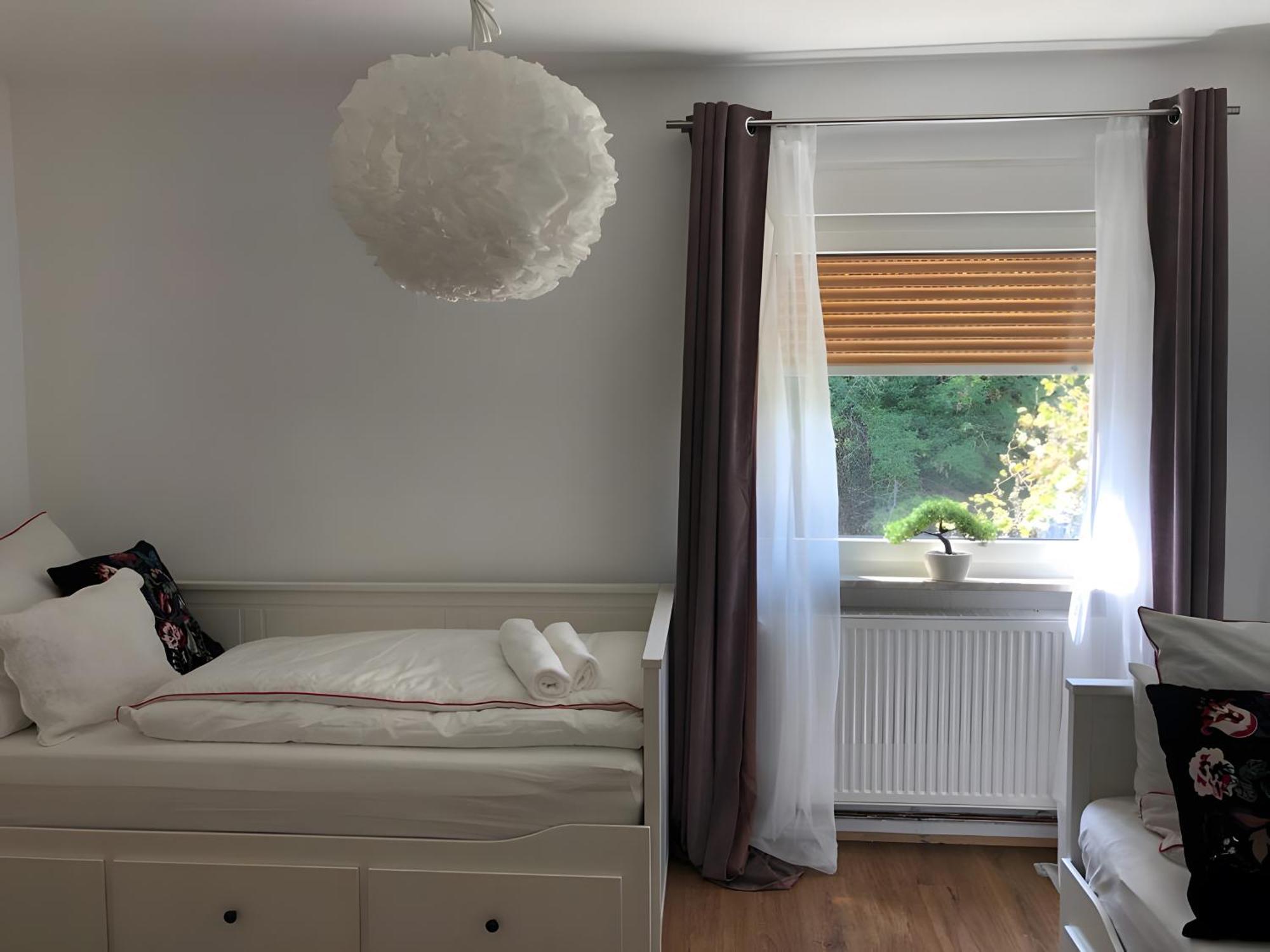 Apartmenthaus Schlosspark Worms Buitenkant foto
