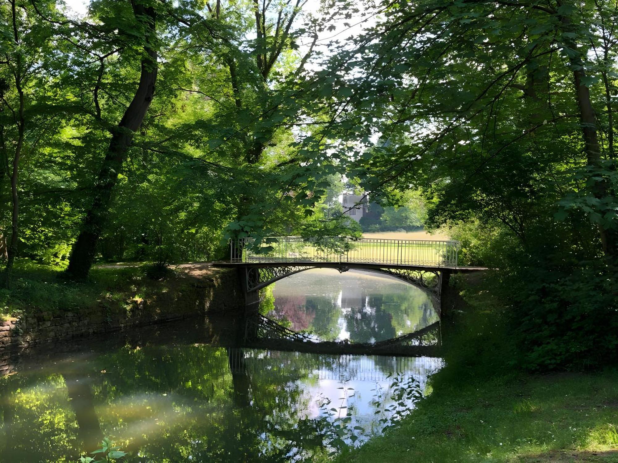 Apartmenthaus Schlosspark Worms Buitenkant foto