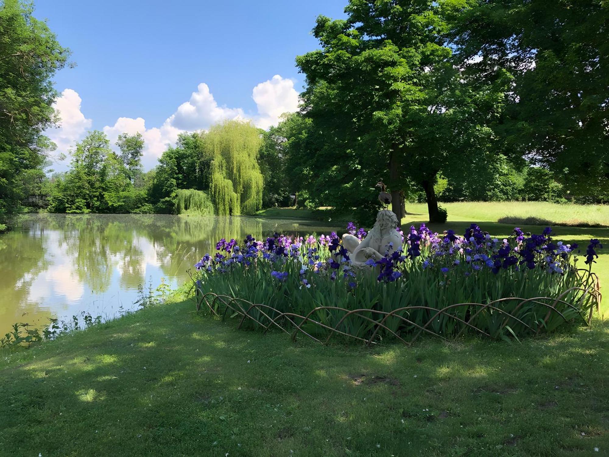 Apartmenthaus Schlosspark Worms Buitenkant foto